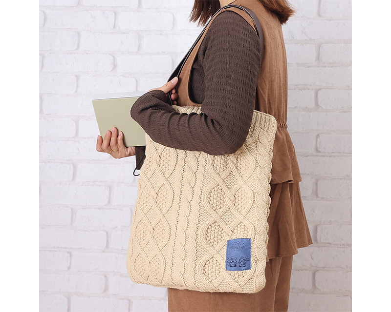 WINTER ニットバック 写真