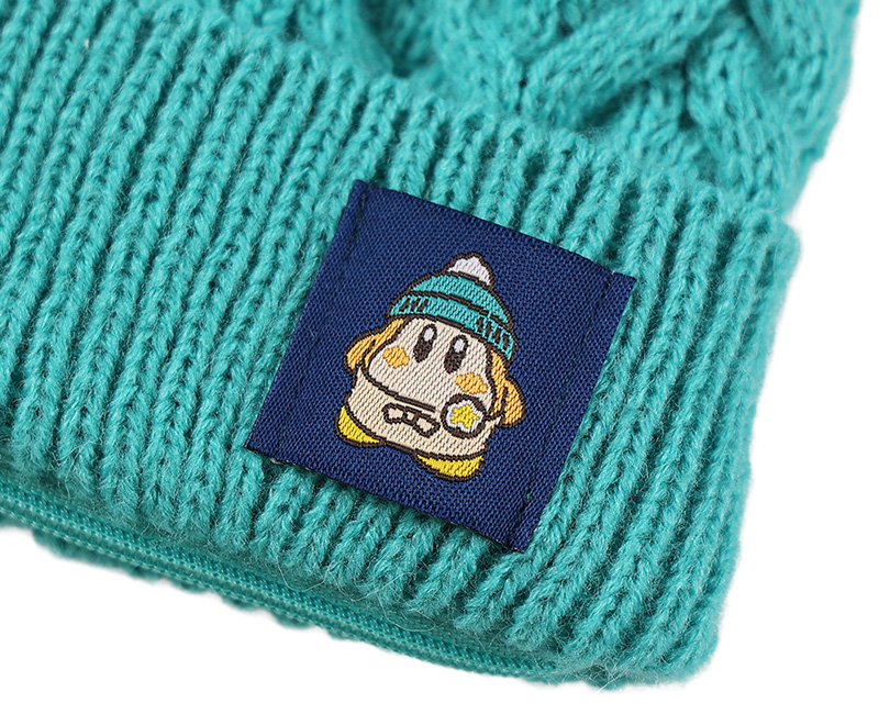 WINTER ニット帽ポーチ 写真